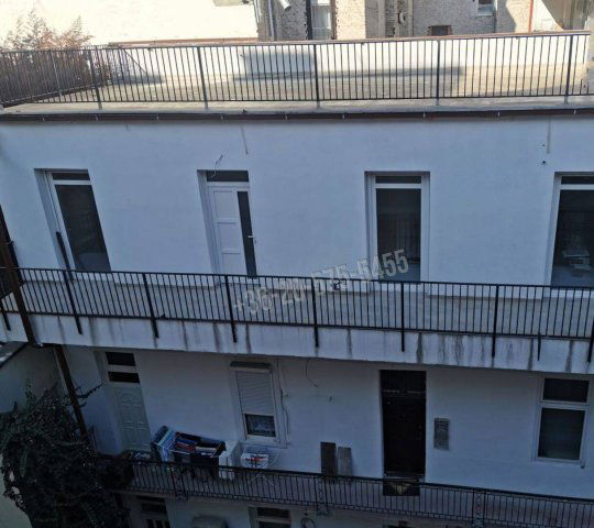 Eladó téglalakás, Budapesten, VI. kerületben 180.25 M Ft