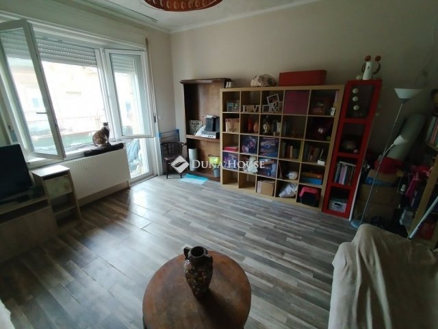 Eladó téglalakás, Budapesten, IV. kerületben 110 M Ft, 5 szobás