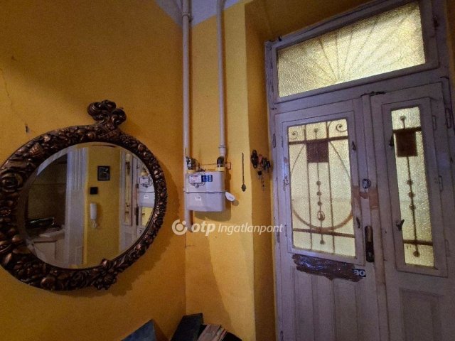 Eladó téglalakás, Budapesten, VIII. kerületben 99 M Ft, 4 szobás