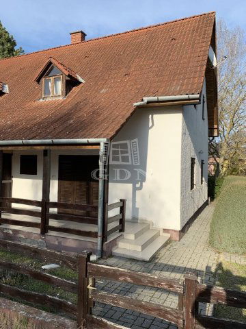 Eladó ikerház, Balatonfenyvesen 65 M Ft, 1+3 szobás