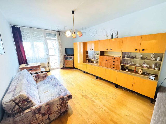 Eladó panellakás, Győrött 40.99 M Ft, 2 szobás