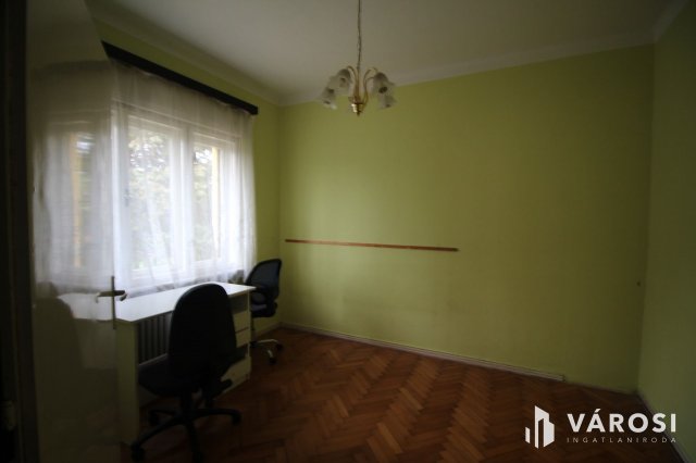 Eladó családi ház, Csepregen 51.9 M Ft, 4 szobás