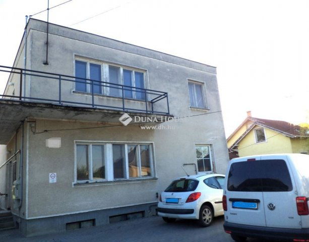 Eladó családi ház, Sárszentmihályon 110 M Ft, 5 szobás