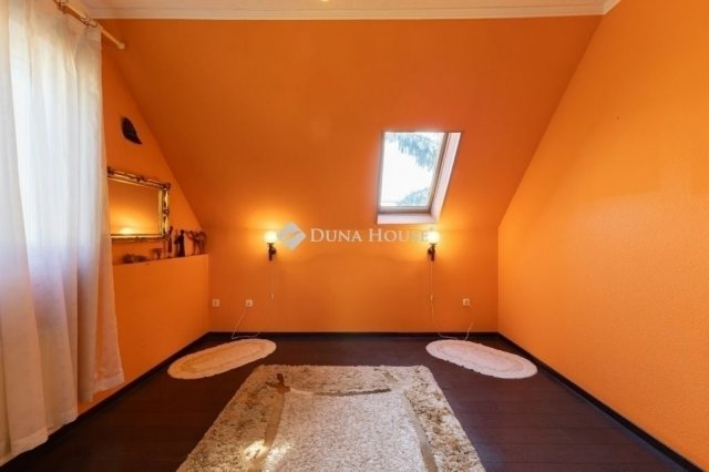 Eladó családi ház, Budapesten, XVIII. kerületben 124.99 M Ft