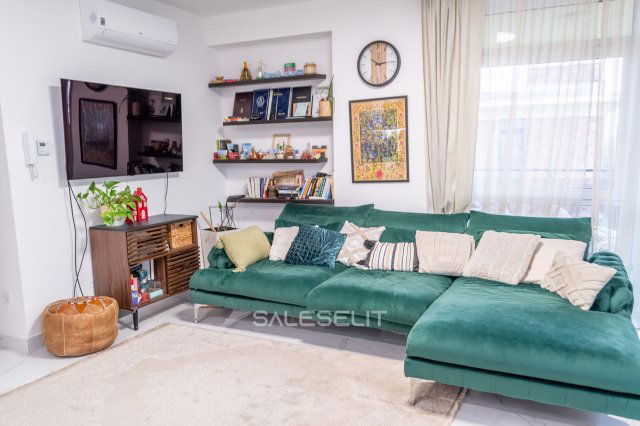 Eladó téglalakás, Nyíregyházán 77 M Ft, 2 szobás