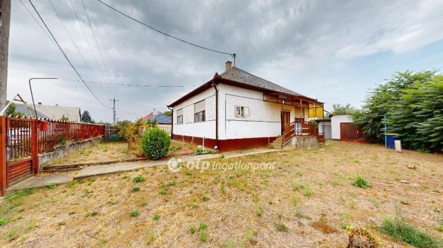 Eladó családi ház, Nagykállóban 34.5 M Ft, 2 szobás