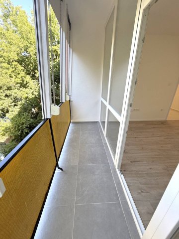 Eladó téglalakás, Pécsett 57.5 M Ft, 2 szobás