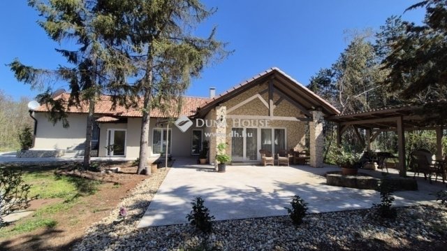 Eladó családi ház, Kecskeméten 95 M Ft, 4 szobás