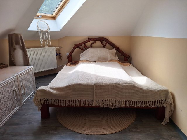 Eladó családi ház, Gödöllőn 222 M Ft, 7 szobás