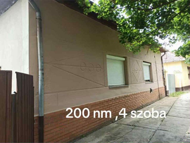 Eladó családi ház, Zsadányon 22 M Ft, 4+1 szobás