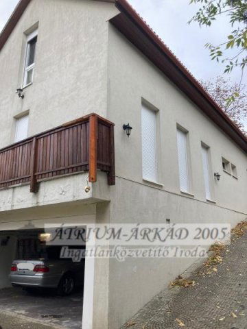 Eladó téglalakás, Budapesten, XI. kerületben 144.5 M Ft