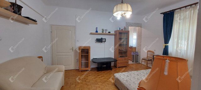 Eladó téglalakás, Zalaegerszegen 34.99 M Ft, 2 szobás