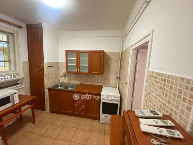 Eladó téglalakás, Budapesten, XIV. kerületben 62.9 M Ft