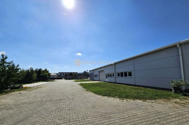Eladó ipari ingatlan, Nyúlon 680 M Ft / költözzbe.hu