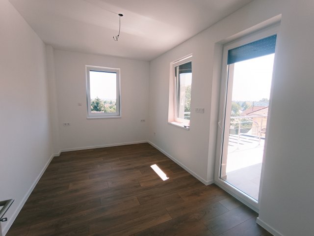 Eladó téglalakás, Miskolcon, Csabai kapun 99.8 M Ft, 3 szobás