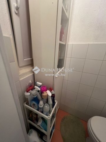 Eladó téglalakás, Budapesten, XIII. kerületben 50 M Ft, 1 szobás