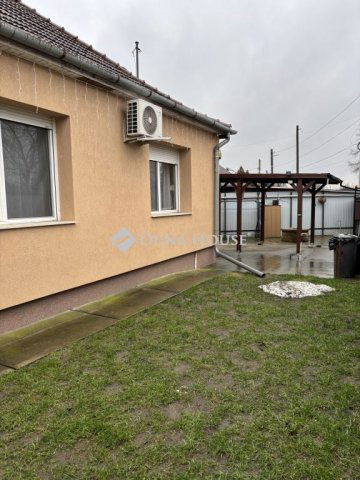 Eladó ikerház, Szigethalmon 67.5 M Ft, 3 szobás