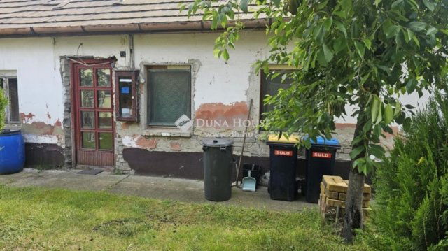 Eladó családi ház, Budapesten, XX. kerületben 22.5 M Ft
