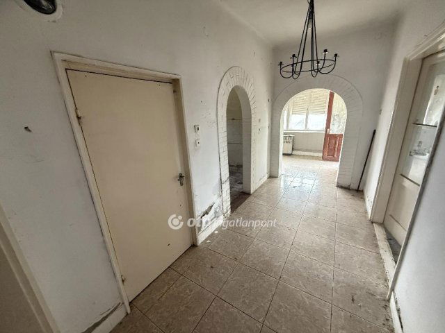 Eladó mezogazdasagi ingatlan, Tiszakécskén 15 M Ft, 3 szobás