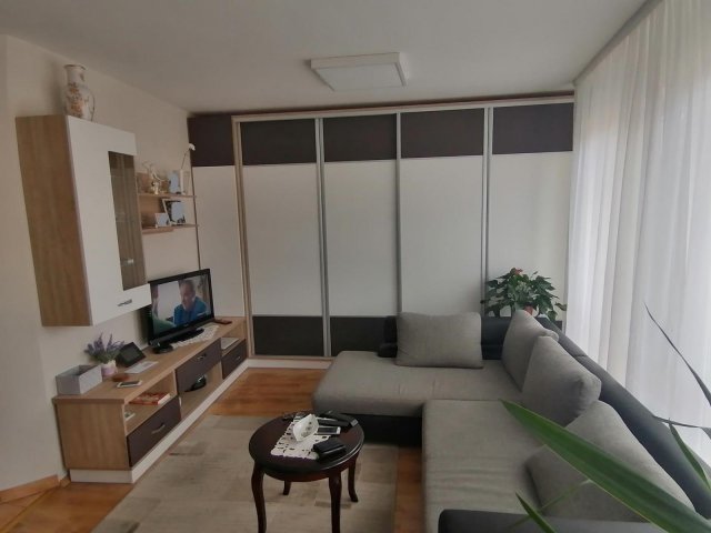 Kiadó téglalakás, albérlet, Nyíregyházán 200 E Ft / hó