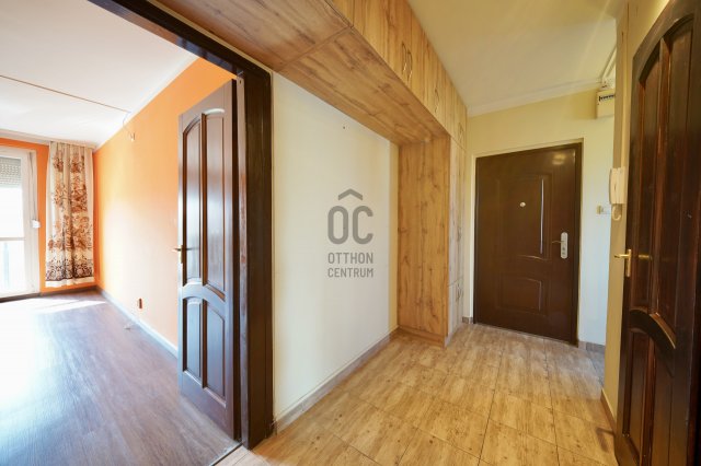 Eladó panellakás, Budapesten, XXI. kerületben, Ady Endre úton