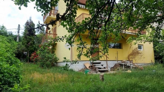 Eladó családi ház, Budaörsön 168 M Ft, 3 szobás