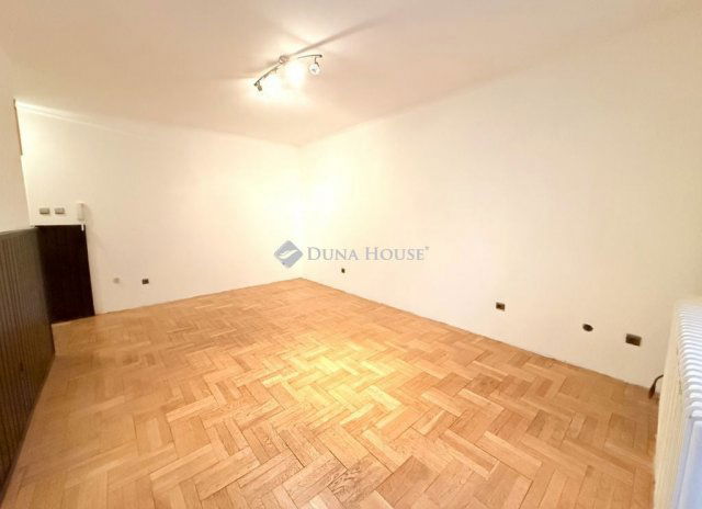 Eladó téglalakás, Budapesten, XVIII. kerületben 41.9 M Ft