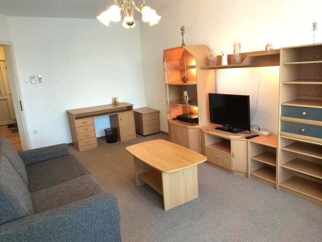 Kiadó téglalakás, albérlet, Debrecenben 240 E Ft / hó, 2 szobás
