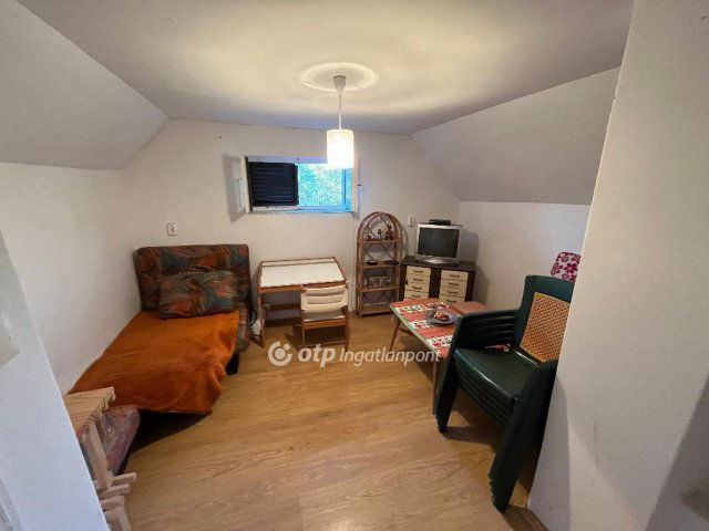Eladó nyaraló, Gyódon 22 M Ft, 1 szobás / költözzbe.hu