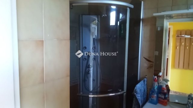 Eladó családi ház, Csákánydoroszlón 69 M Ft, 5 szobás