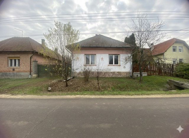 Eladó családi ház, Vácszentlászlón 45 M Ft, 4 szobás