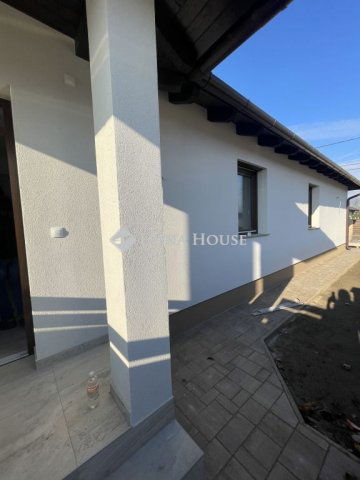 Eladó családi ház, Kecskeméten 128 M Ft, 5 szobás