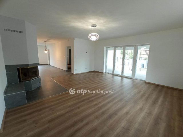 Eladó családi ház, Érden 149.99 M Ft, 4 szobás