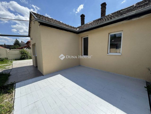 Eladó családi ház, Budapesten, XX. kerületben 179.99 M Ft