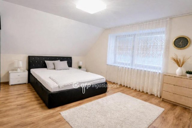 Eladó családi ház, Budapesten, XVII. kerületben 280 M Ft