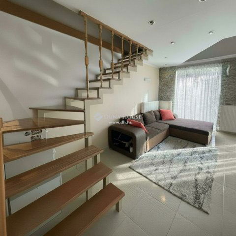 Eladó téglalakás, Budapesten, XVIII. kerületben 92.9 M Ft