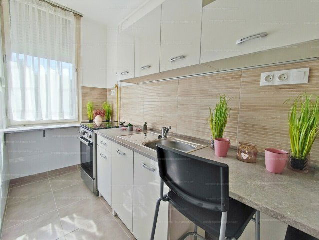 Eladó téglalakás, Budapesten, XIV. kerületben 79.9 M Ft