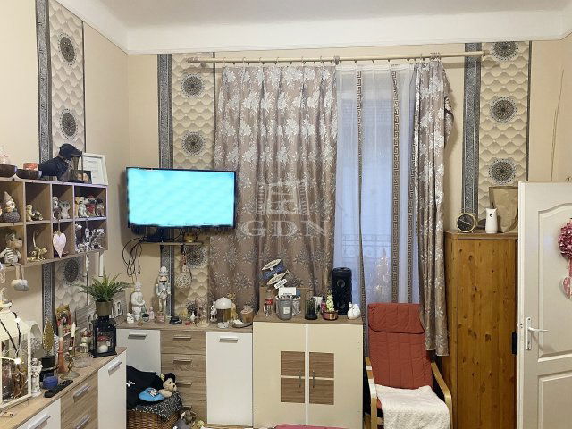 Eladó téglalakás, Budapesten, VIII. kerületben 36.9 M Ft