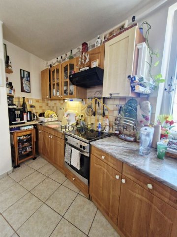 Eladó téglalakás, Debrecenben 98 M Ft, 4 szobás