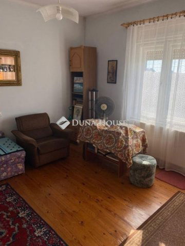 Eladó családi ház, Pécsváradon 49.9 M Ft, 4 szobás