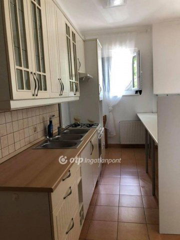 Eladó téglalakás, Budapesten, XI. kerületben 67.4 M Ft, 1 szobás