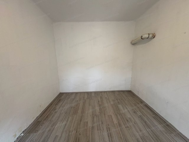Eladó téglalakás, Balatonfüreden 45 M Ft, 3 szobás