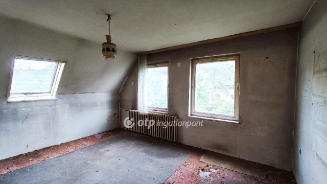 Eladó családi ház, Budapesten, XVI. kerületben 81.5 M Ft