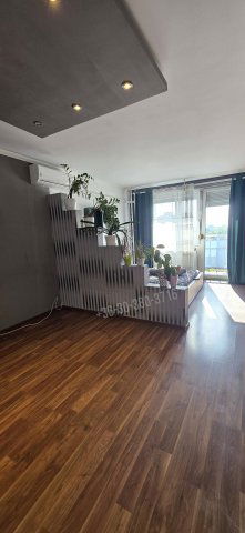 Eladó panellakás, Dunaújvárosban 36.9 M Ft, 2 szobás