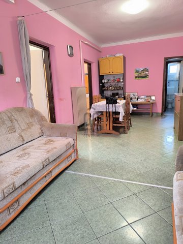 Eladó családi ház, Pacsán 35 M Ft, 4 szobás