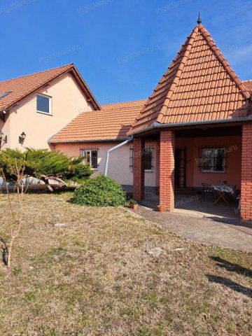 Eladó iroda, Kecskeméten 210 M Ft / költözzbe.hu