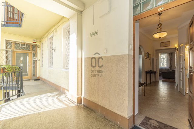 Eladó téglalakás, Budapesten, XI. kerületben, Budaörsi úton