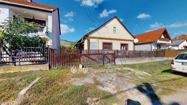 Eladó családi ház, Tokajban 39 M Ft, 2+1 szobás