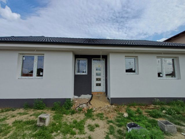 Eladó családi ház, Nyírtelken 66 M Ft, 3 szobás