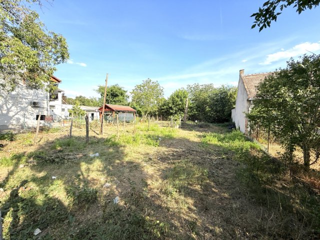 Eladó telek, Budapesten, XVIII. kerületben 74.9 M Ft